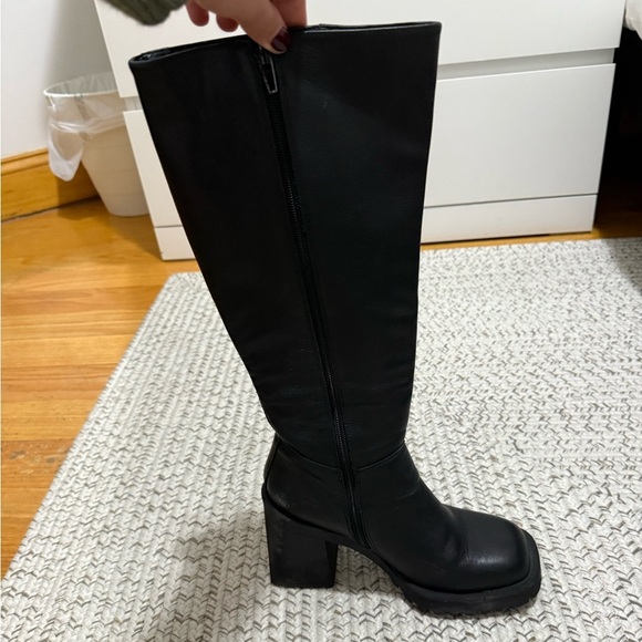Steve Madden Women’s Violet Black Knee-High Tall Boots - Picture 12 of 14